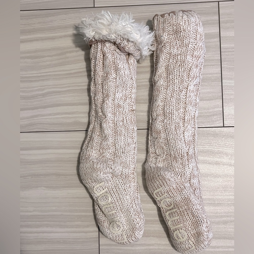 Lemon brand: cozy fur lined slipper socks.